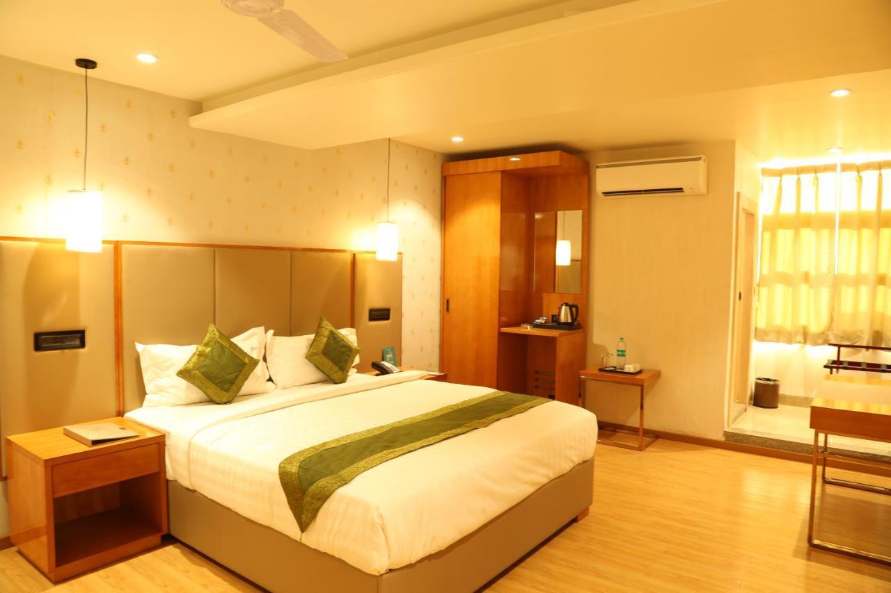 Hotel Reva Regency Bhopál Kültér fotó