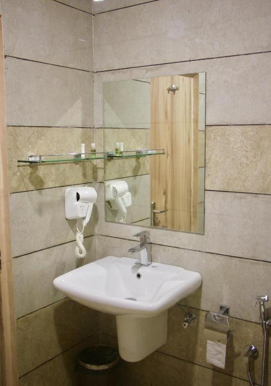 Hotel Reva Regency Bhopál Kültér fotó